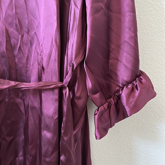 Purple Silk Robe (1) L/XL & (1) 1X/2X David’s Bridal - Picture 5 of 6